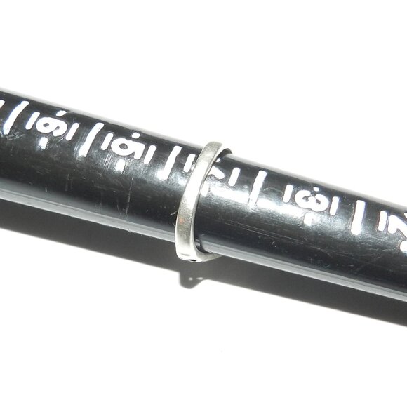 AVON 925 Sterling Silver Vintage GRP Round-Cut Shaped  Ornate Ring Size 5 - Picture 4 of 8